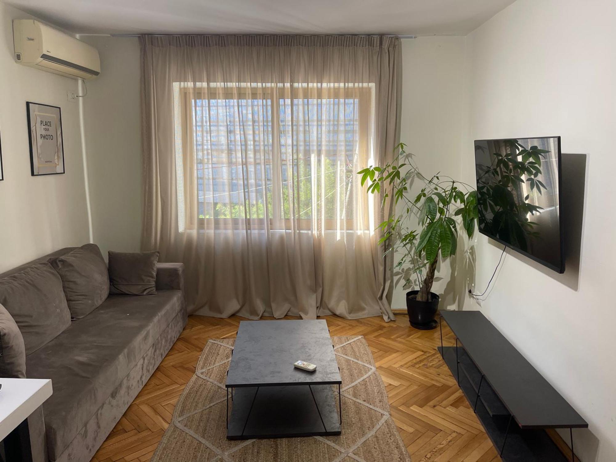 Cozy Apartment, In The Center Of Tirana Esterno foto